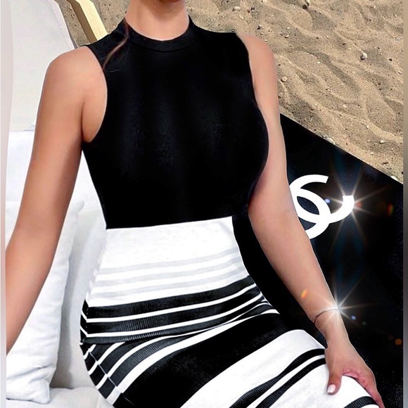 Women’s Striped Colorblock Dress. - Picture 11 of 14